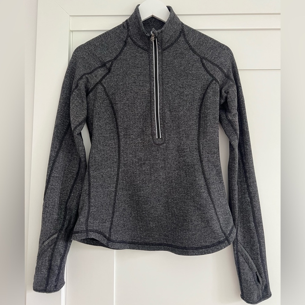 Lululemon Grey Herringbone Pullover - image 8
